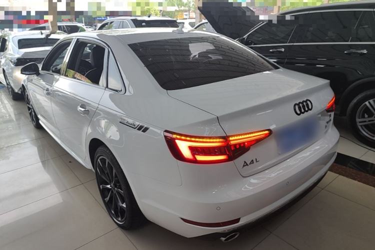 Used Audi A4L 2018 30th Anniversary Edition 40 TFSI Trendy Model Rear Left 45 Deg