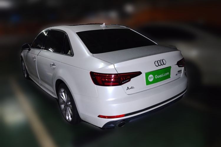 Used Audi A4L 2018 30th Anniversary Edition 40 TFSI Fashion Model Rear Left 45 Deg