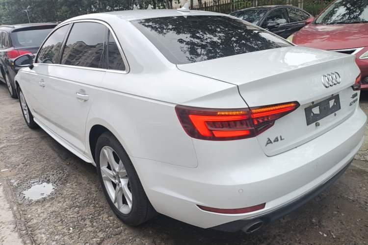 Used Audi A4L 2018 30th Anniversary Edition 40 TFSI Trendy Model Rear Left 45 Deg