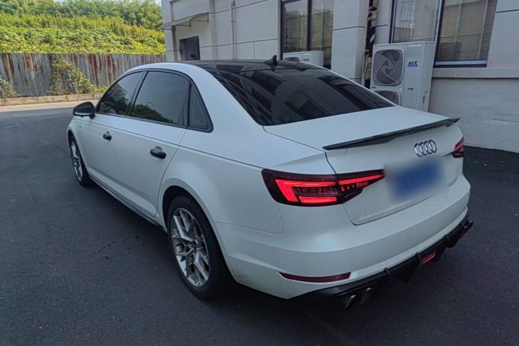 Used Audi A4L 2018 30th Anniversary Edition 40 TFSI Trendy Model Rear Left 45 Deg