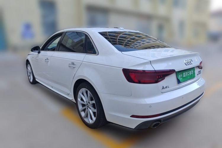 Used Audi A4L 2018 30th Anniversary Edition 40 TFSI Fashion Model Rear Left 45 Deg