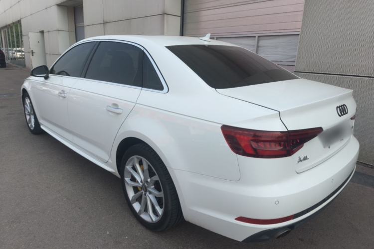 Used Audi A4L 2018 30th Anniversary Edition 40 TFSI Fashion Model Rear Left 45 Deg