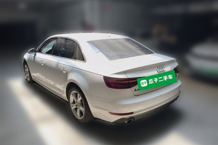 Used Audi A4L 2018 30th Anniversary Edition 40 TFSI Trendy Model Rear Left 45 Deg