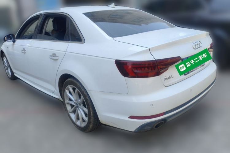 Used Audi A4L 2018 30th Anniversary Edition 40 TFSI Fashion Model Rear Left 45 Deg