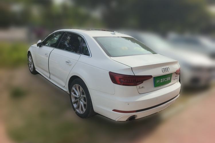 Used Audi A4L 2018 30th Anniversary Edition 40 TFSI Fashion Model Rear Left 45 Deg