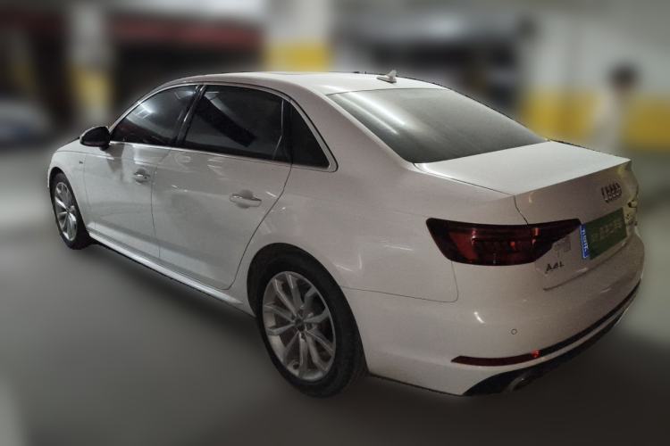 Used Audi A4L 2018 30th Anniversary Edition 40 TFSI Fashion Model Rear Left 45 Deg