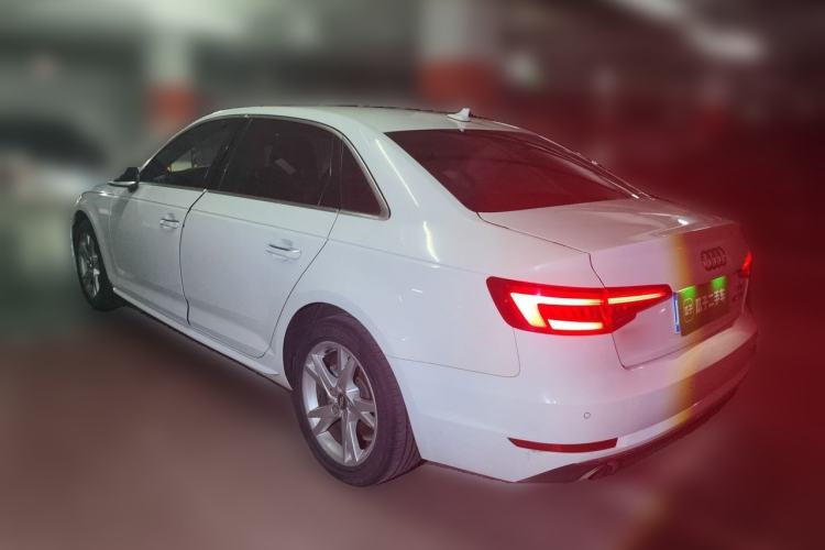 Used Audi A4L 2018 30th Anniversary Edition 40 TFSI Trendy Model Rear Left 45 Deg