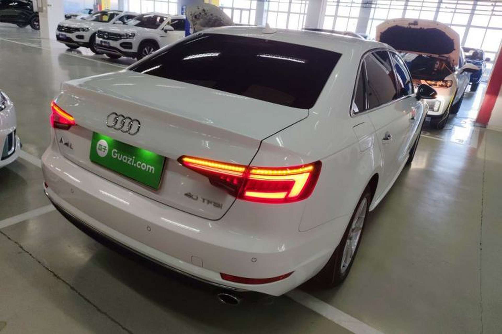 Used Audi A4L 2018 30th Anniversary Edition 40 TFSI Trendy Model Rear Right 45 Deg
