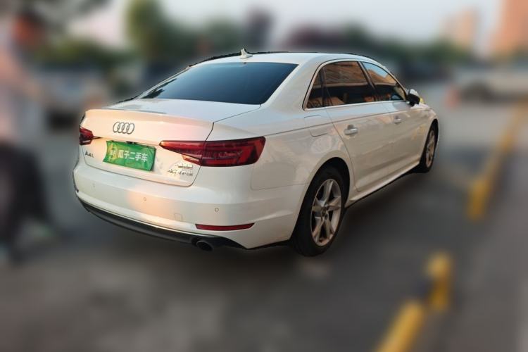 Used Audi A4L 2018 30th Anniversary Edition 40 TFSI Trendy Model Rear Right 45 Deg