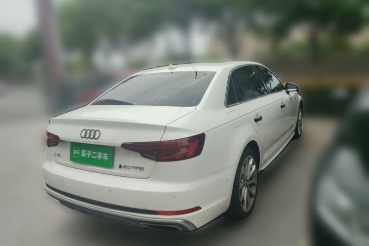 Used Audi A4L 2018 30th Anniversary Edition 40 TFSI Fashion Model Rear Right 45 Deg