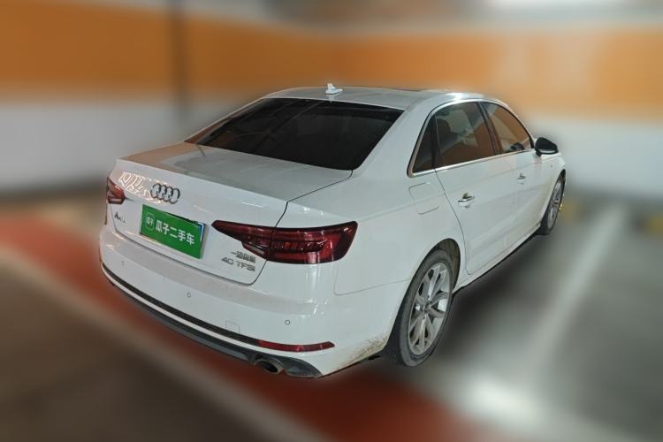 Used Audi A4L 2018 30th Anniversary Edition 40 TFSI Fashion Model Rear Right 45 Deg