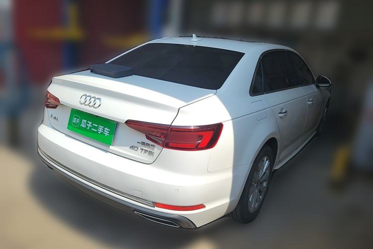 Used Audi A4L 2018 30th Anniversary Edition 40 TFSI Trendy Model Rear Right 45 Deg