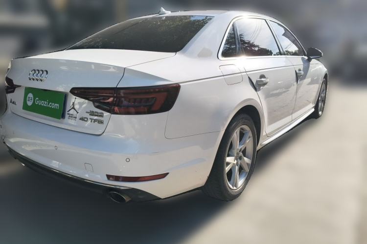 Used Audi A4L 2018 30th Anniversary Edition 40 TFSI Trendy Model Rear Right 45 Deg