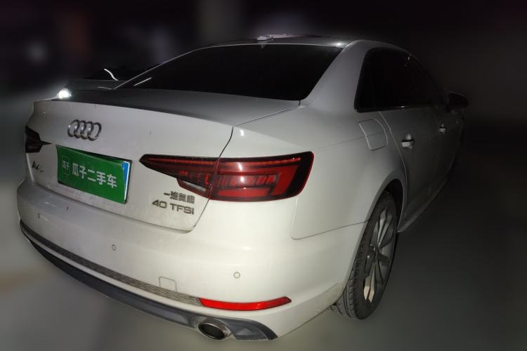 Used Audi A4L 2018 30th Anniversary Edition 40 TFSI Fashion Model Rear Right 45 Deg