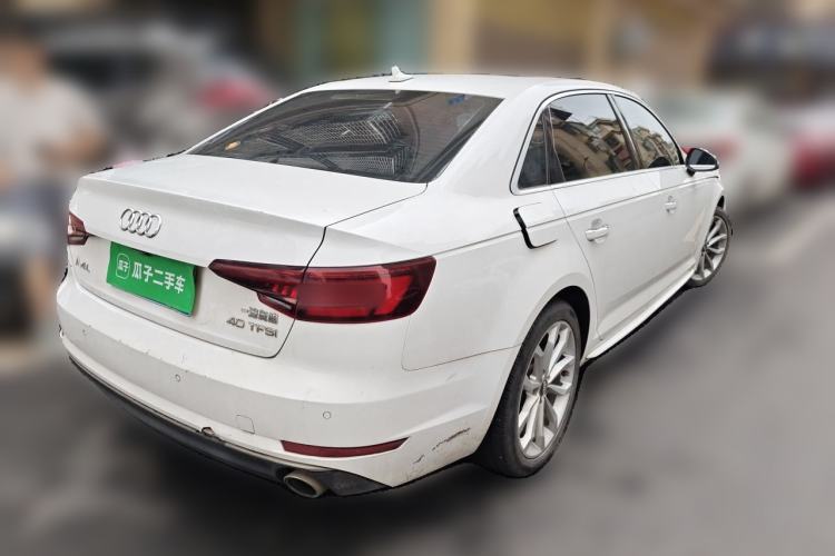 Used Audi A4L 2018 30th Anniversary Edition 40 TFSI Fashion Model Rear Right 45 Deg