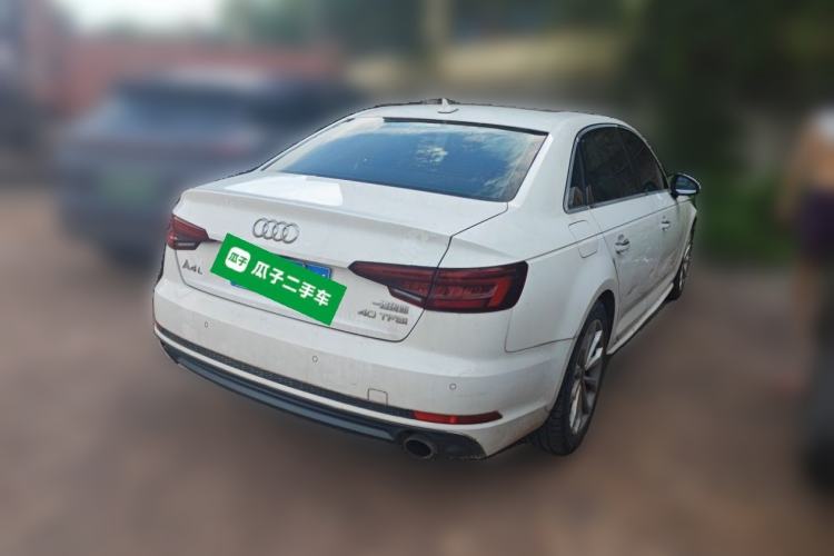 Used Audi A4L 2018 30th Anniversary Edition 40 TFSI Fashion Model Rear Right 45 Deg