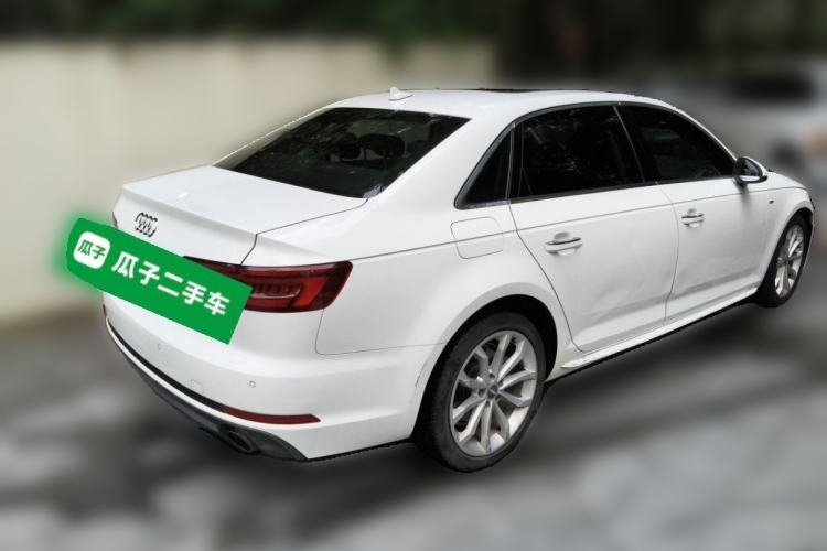 Used Audi A4L 2018 30th Anniversary Edition 40 TFSI Fashion Model Rear Right 45 Deg