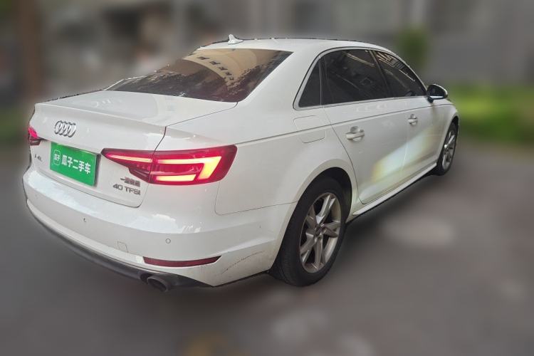 Used Audi A4L 2018 30th Anniversary Edition 40 TFSI Trendy Model Rear Right 45 Deg