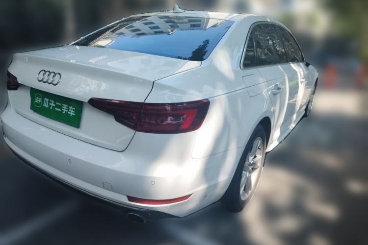 Used Audi A4L 2018 30th Anniversary Edition 40 TFSI Trendy Model Rear Right 45 Deg