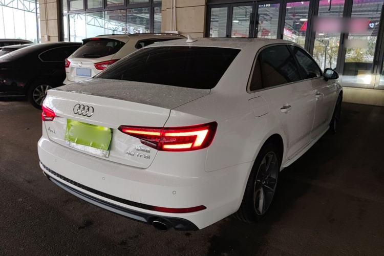 Used Audi A4L 2018 30th Anniversary Edition 40 TFSI Fashion Model Rear Right 45 Deg