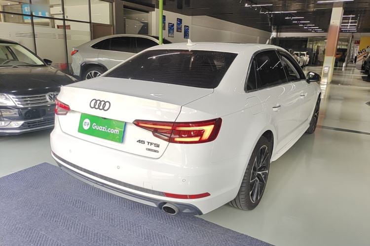 Used Audi A4L 2018 30th Anniversary Edition 45 TFSI quattro Individual Sport Edition Rear Right 45 Deg