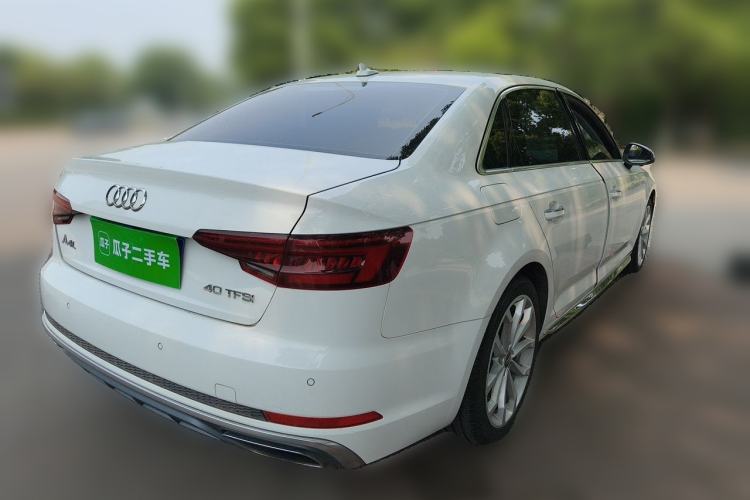 Used Audi A4L 2018 30th Anniversary Edition 40 TFSI Fashion Model Rear Right 45 Deg
