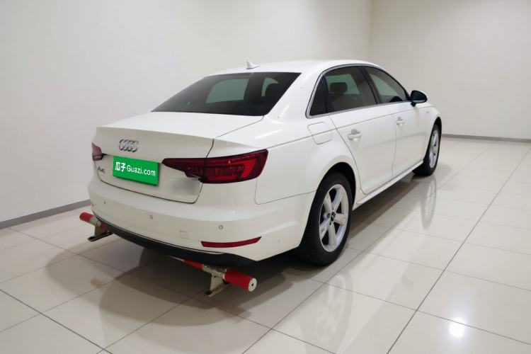 Used Audi A4L 2018 30th Anniversary Edition 30 TFSI Ambition Model Rear Right 45 Deg