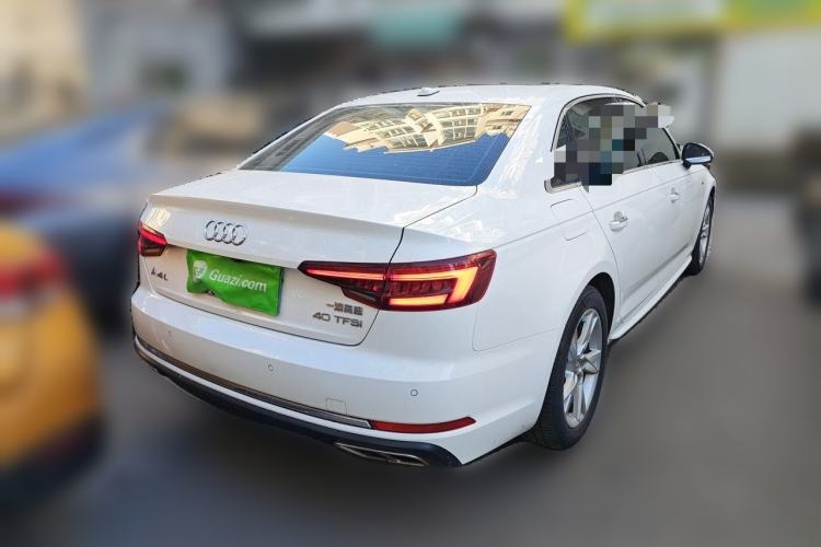 Used Audi A4L 2018 30th Anniversary Edition 40 TFSI Trendy Model Rear Right 45 Deg