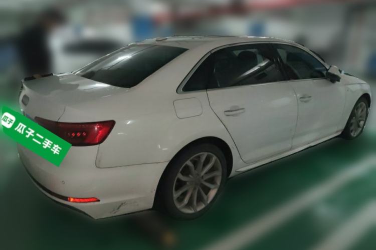 Used Audi A4L 2018 30th Anniversary Edition 40 TFSI Fashion Model Rear Right 45 Deg