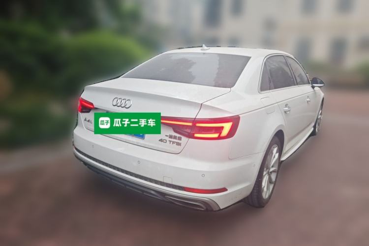 Used Audi A4L 2018 30th Anniversary Edition 40 TFSI Fashion Model Rear Right 45 Deg