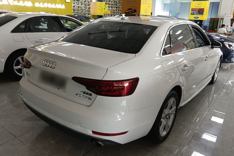 Used Audi A4L 2018 30th Anniversary Edition 40 TFSI Trendy Model Rear Right 45 Deg