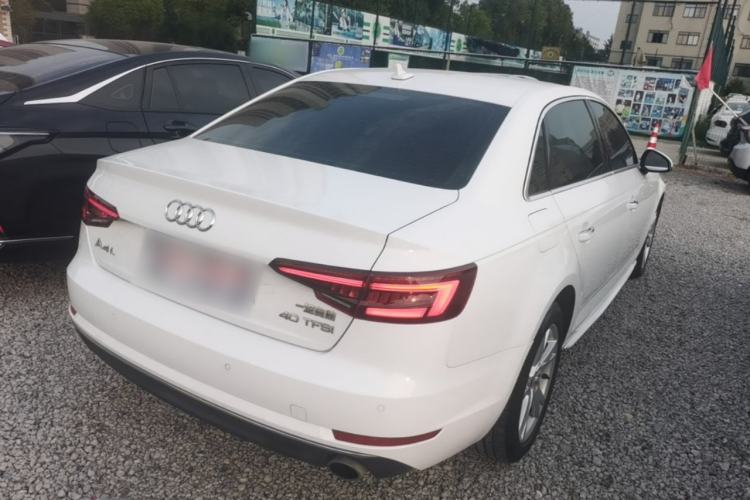 Used Audi A4L 2018 30th Anniversary Edition 40 TFSI Trendy Model Rear Right 45 Deg