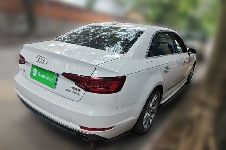 Used Audi A4L 2018 30th Anniversary Edition 40 TFSI Trendy Model Rear Right 45 Deg
