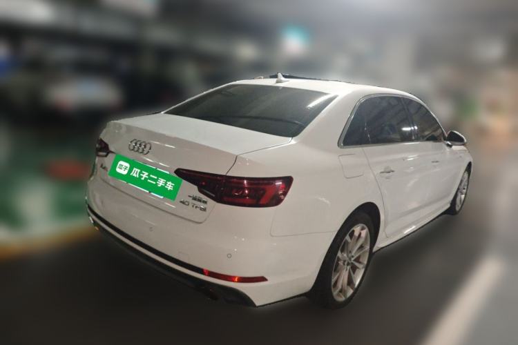 Used Audi A4L 2018 30th Anniversary Edition 40 TFSI Fashion Model Rear Right 45 Deg
