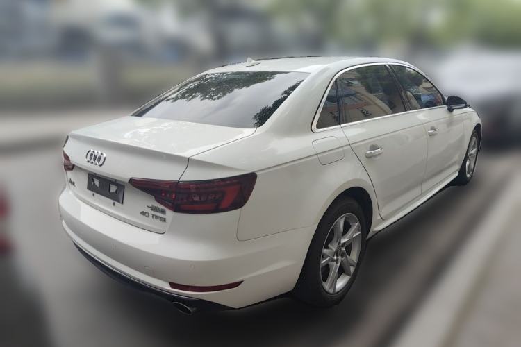 Used Audi A4L 2018 30th Anniversary Edition 40 TFSI Trendy Model Rear Right 45 Deg