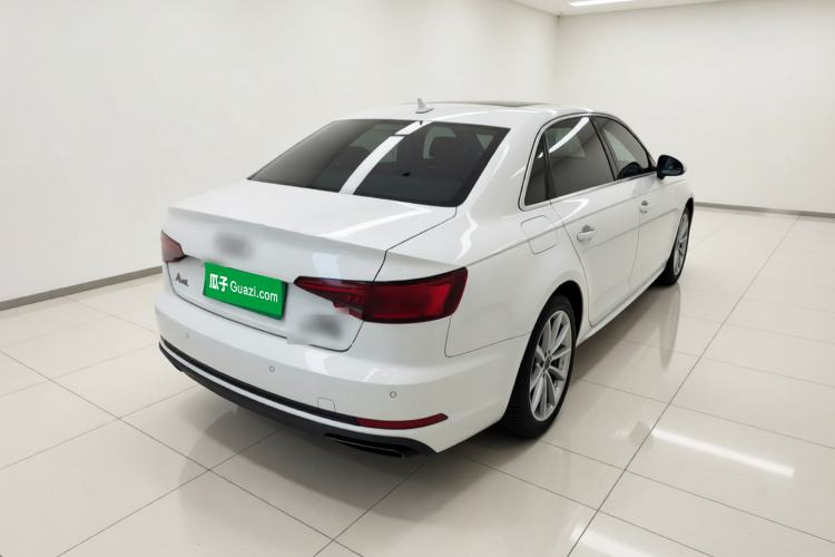 Used Audi A4L 2018 30th Anniversary Edition 40 TFSI Trendy Model Rear Right 45 Deg