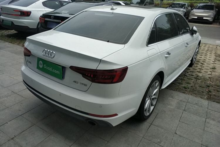 Used Audi A4L 2018 30th Anniversary Edition 40 TFSI Fashion Model Rear Right 45 Deg