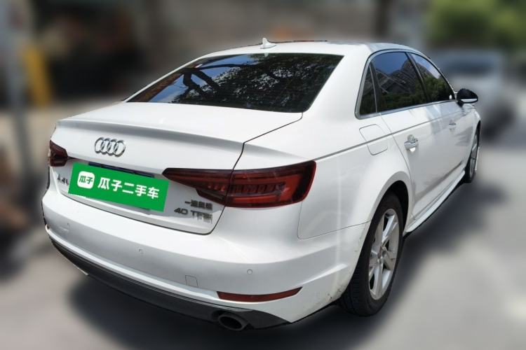 Used Audi A4L 2018 30th Anniversary Edition 40 TFSI Trendy Model Rear Right 45 Deg