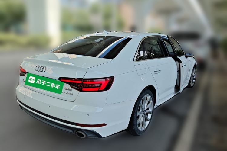Used Audi A4L 2018 30th Anniversary Edition 40 TFSI Fashion Model Rear Right 45 Deg