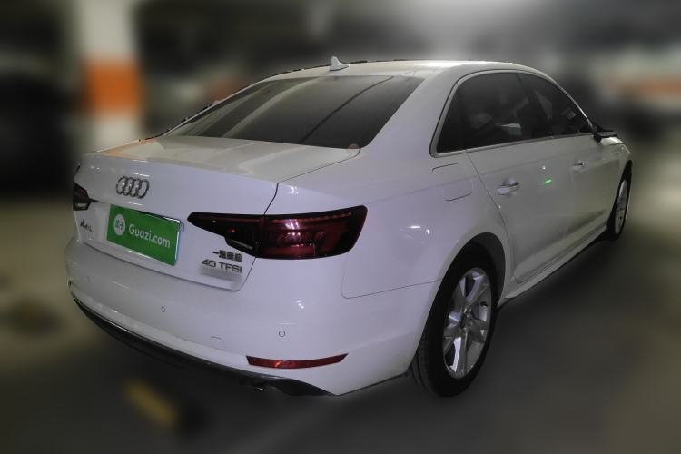 Used Audi A4L 2018 30th Anniversary Edition 40 TFSI Trendy Model Rear Right 45 Deg