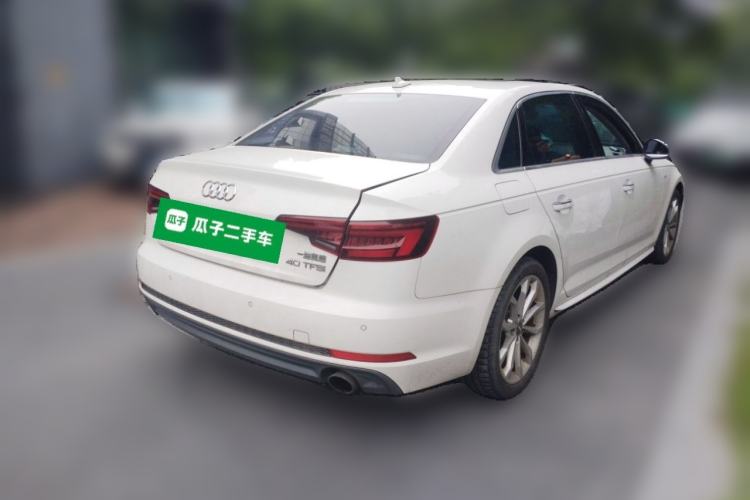 Used Audi A4L 2018 30th Anniversary Edition 40 TFSI Fashion Model Rear Right 45 Deg