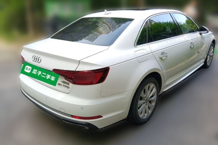 Used Audi A4L 2018 30th Anniversary Edition 40 TFSI Trendy Model Rear Right 45 Deg