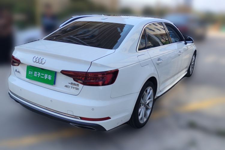 Used Audi A4L 2018 30th Anniversary Edition 40 TFSI Trendy Model Rear Right 45 Deg