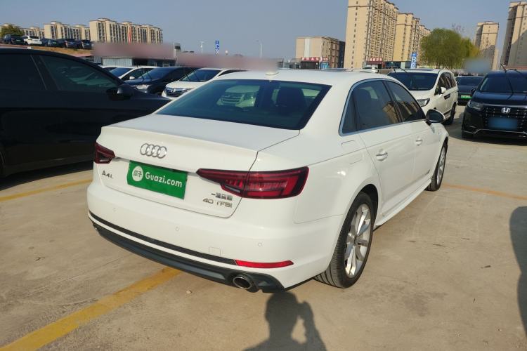 Used Audi A4L 2018 30th Anniversary Edition 40 TFSI Fashion Model Rear Right 45 Deg
