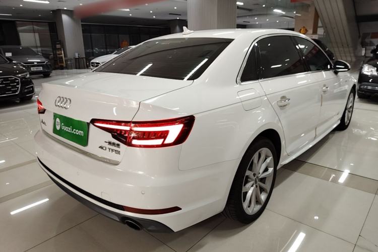 Used Audi A4L 2018 30th Anniversary Edition 40 TFSI Fashion Model Rear Right 45 Deg