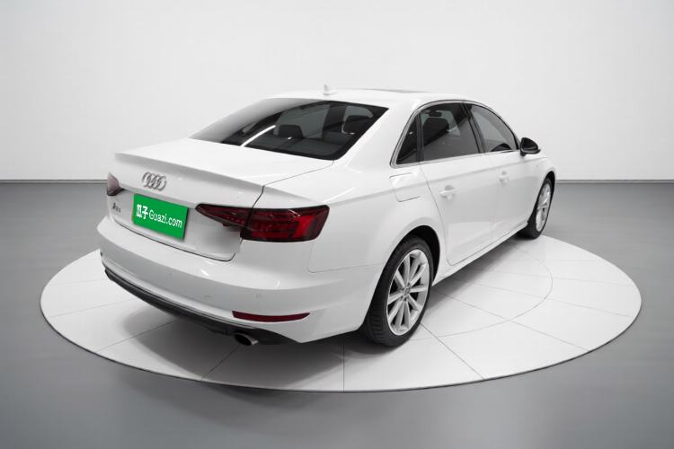 Used Audi A4L 2018 30th Anniversary Edition 40 TFSI Trendy Model Rear Right 45 Deg