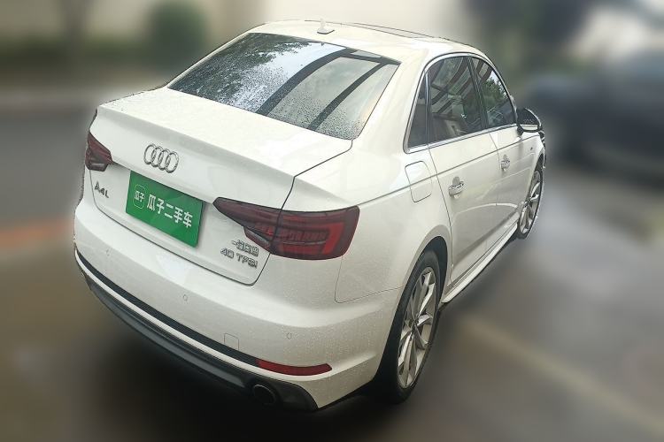 Used Audi A4L 2018 30th Anniversary Edition 40 TFSI Fashion Model Rear Right 45 Deg