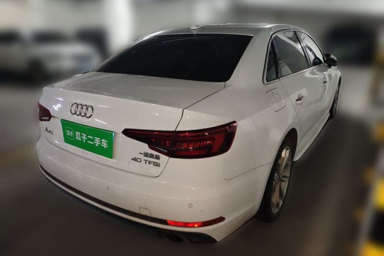 Used Audi A4L 2018 30th Anniversary Edition 40 TFSI Fashion Model Rear Right 45 Deg