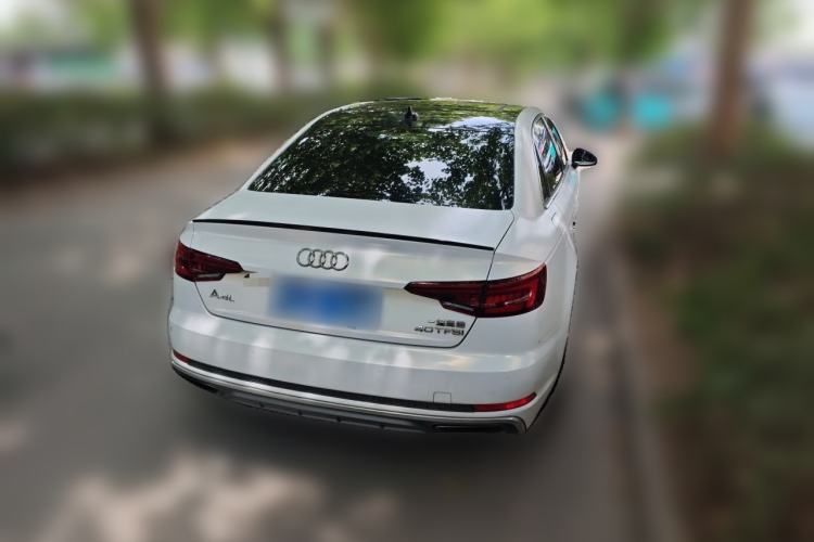 Used Audi A4L 2018 30th Anniversary Edition 40 TFSI Fashion Model Rear Right 45 Deg