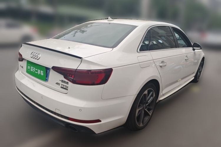 Used Audi A4L 2018 30th Anniversary Edition 45 TFSI quattro Sport model Rear Right 45 Deg